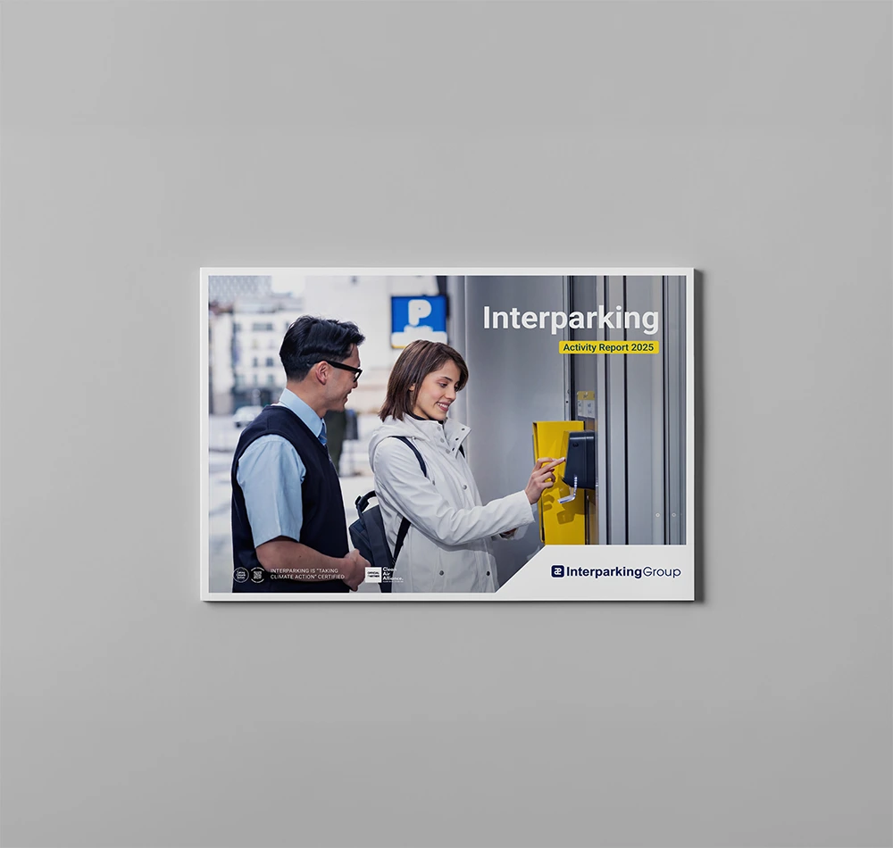 Brochure réalisée par Absolute agency